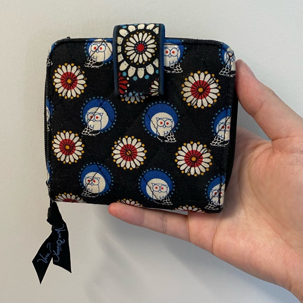 Vera Bradley snap wallet Night Owl